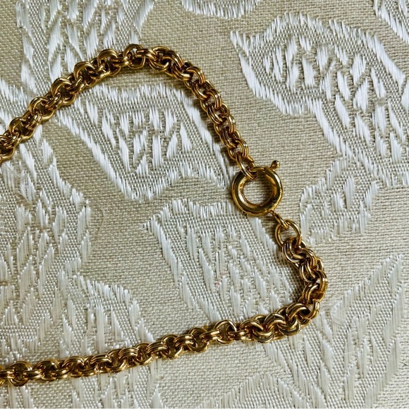 Sarah Coventry 1970's Vintage Gold Tone Amber Crystal Cross Pendant Necklace - Picture 7 of 8